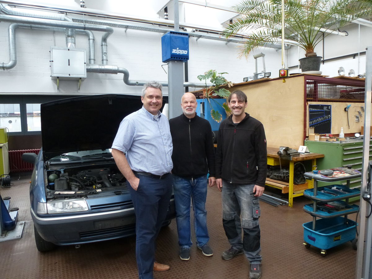 CBS Heidelberg Was Neues zum Schrauben! Das Autohaus Spiegelhalder & Heiler schenkt unserer